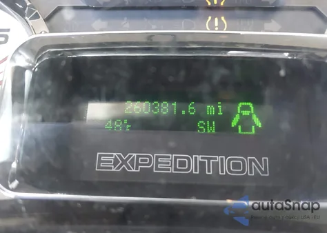 2008 Ford Expedition Xlt z USA, uszkodzony, nr VIN 1FMFU155X8LA86187